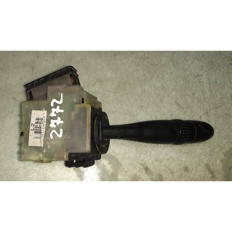 Recambio de mando limpia para kia rio 1.4 active referencia OEM IAM 75733A KAJBWP05 CONECTOR 10 PINES