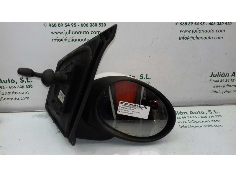 Recambio de retrovisor derecho para peugeot 107 urban referencia OEM IAM 879100H011  MANUAL