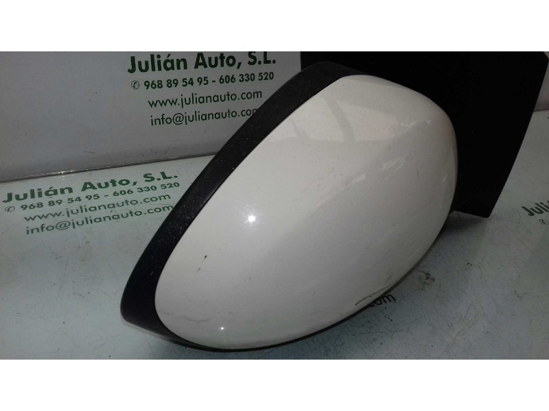 Recambio de retrovisor derecho para peugeot 107 urban referencia OEM IAM 879100H011  MANUAL