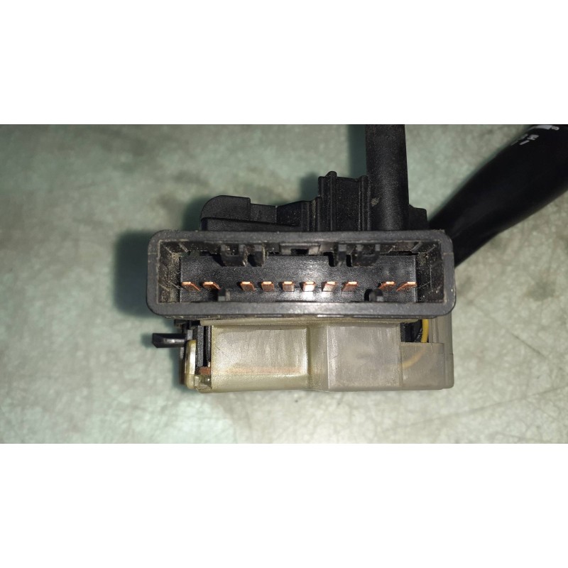 Recambio de mando limpia para kia rio 1.4 active referencia OEM IAM 75733A KAJBWP05 CONECTOR 10 PINES