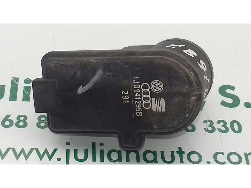 Recambio de motor regulacion faros para seat leon (1m1) stella referencia OEM IAM 1J0941295B  