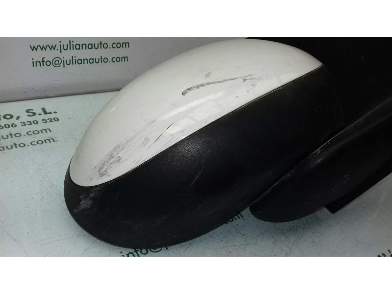 Recambio de retrovisor derecho para peugeot 107 urban referencia OEM IAM 879100H011  MANUAL