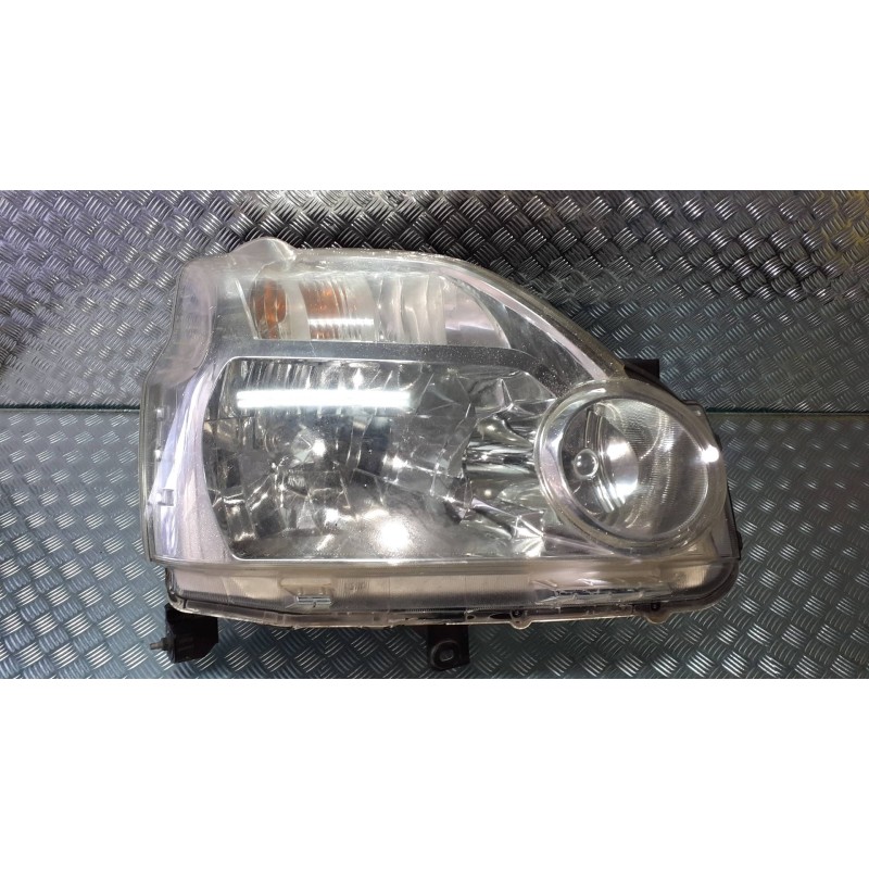 Recambio de faro derecho para nissan x-trail (t31) se referencia OEM IAM   