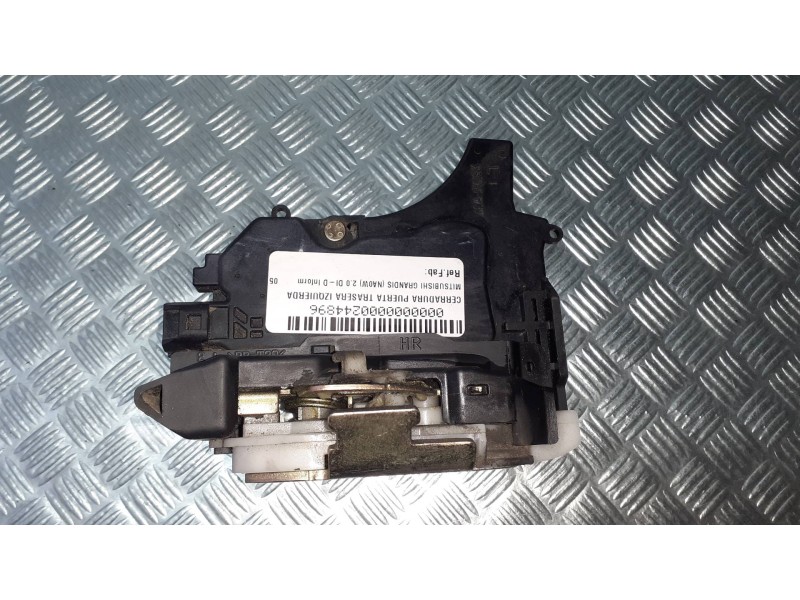 Recambio de cerradura puerta trasera izquierda para mitsubishi grandis (na0w) 2.0 di-d inform referencia OEM IAM   