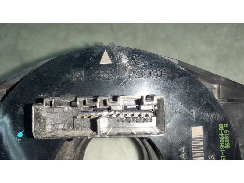 Recambio de anillo airbag para ford fiesta (cbk) ambiente referencia OEM IAM 6S6T14A664AA 6S6T13N064BB PS2010302