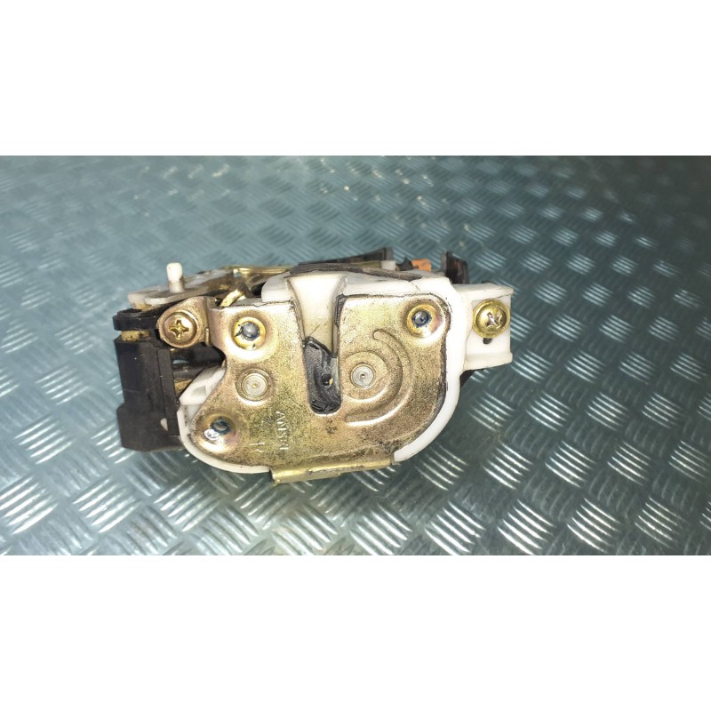 Recambio de cerradura puerta trasera derecha para mitsubishi grandis (na0w) 2.0 di-d inform referencia OEM IAM   