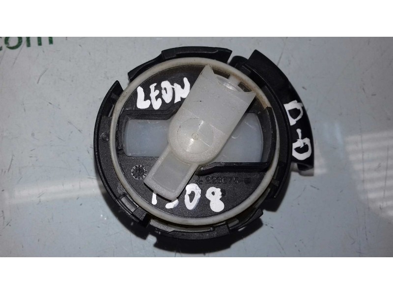 Recambio de sensor para seat leon (5f1) reference referencia OEM IAM 3Q0959354  AIRBAG