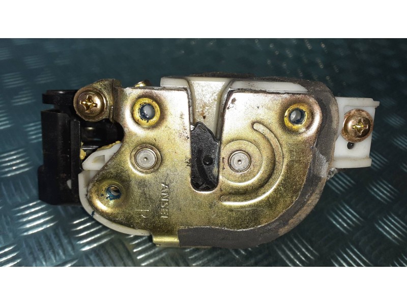 Recambio de cerradura puerta delantera derecha para mitsubishi grandis (na0w) 2.0 di-d inform referencia OEM IAM   