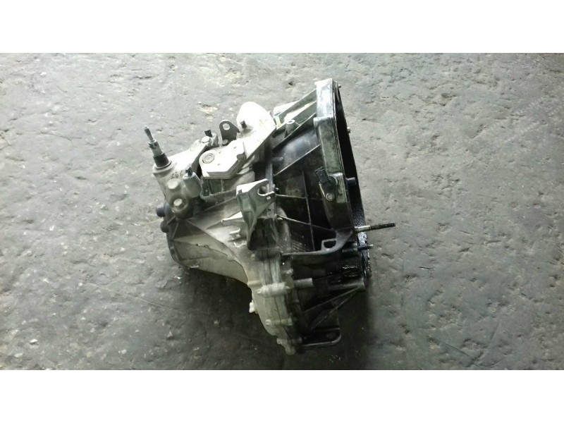 Recambio de caja cambios para renault scenic ii expression referencia OEM IAM TL4A001  6 VELOCIDADES