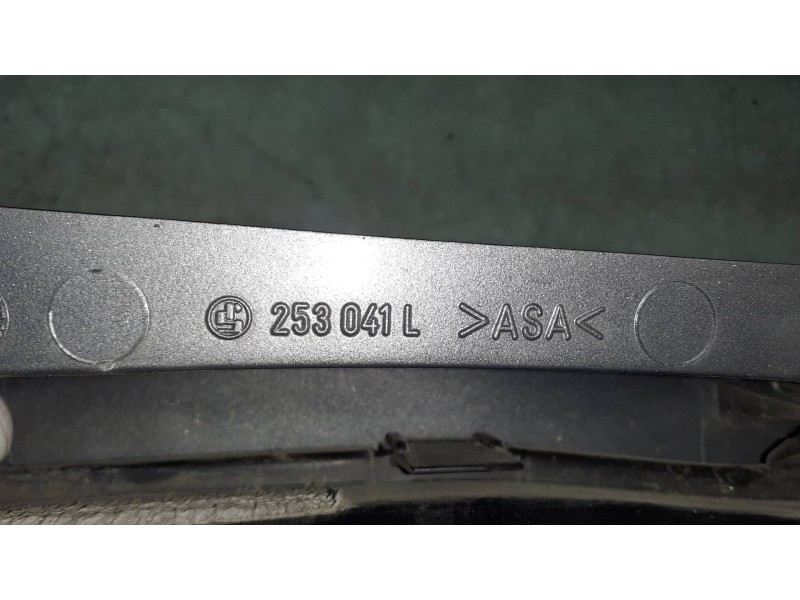 Recambio de piloto trasero izquierdo para smart coupe edition silverstyle referencia OEM IAM 253041L  