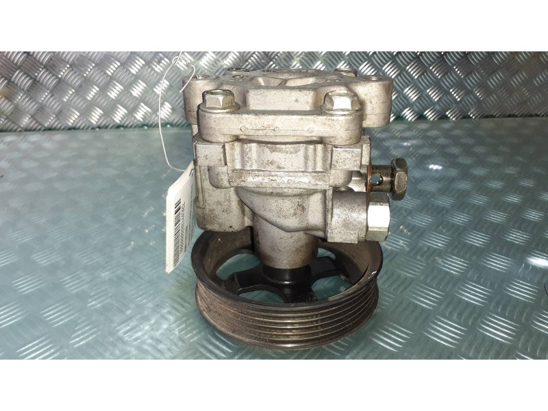 Recambio de bomba direccion para mitsubishi grandis (na0w) 2.0 di-d inform referencia OEM IAM 67180817  