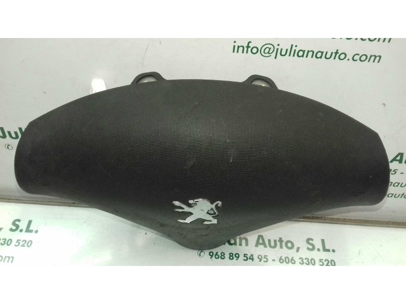Recambio de airbag delantero izquierdo para peugeot 107 urban referencia OEM IAM E8XN0118690 5ADA3N1215290 