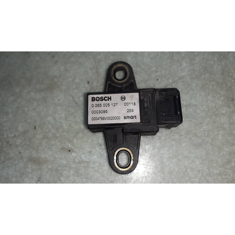 Recambio de sensor para smart coupe edition silverstyle referencia OEM IAM 0265005127 0003095 BOSCH