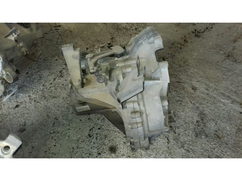 Recambio de caja cambios para volvo s40 berlina 1.8 kinetic referencia OEM IAM 3M5R7002  