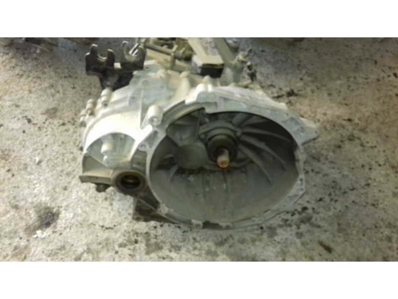 Recambio de caja cambios para volvo s40 berlina 1.8 kinetic referencia OEM IAM 3M5R7002  