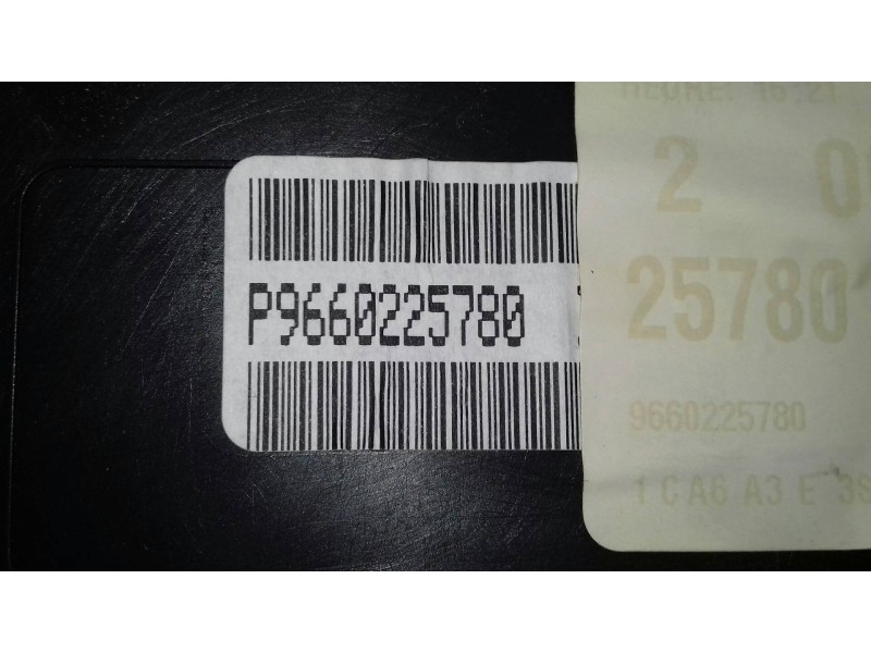 Recambio de cuadro instrumentos para citroen c2 furio referencia OEM IAM 9660225780 9660225780 JOHNSON CONTROLS