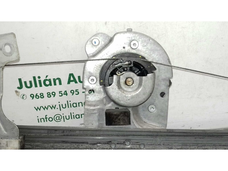 Recambio de elevalunas delantero izquierdo para peugeot 107 urban referencia OEM IAM 698200H020  ELECTRICO