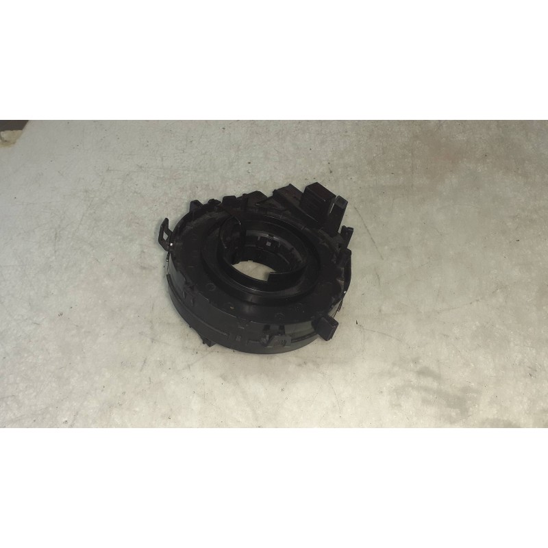 Recambio de anillo airbag para ford fiesta (ccn) black edition referencia OEM IAM 8A6T14A664AD 8A6T14A664 CONECTOR 7 PINES