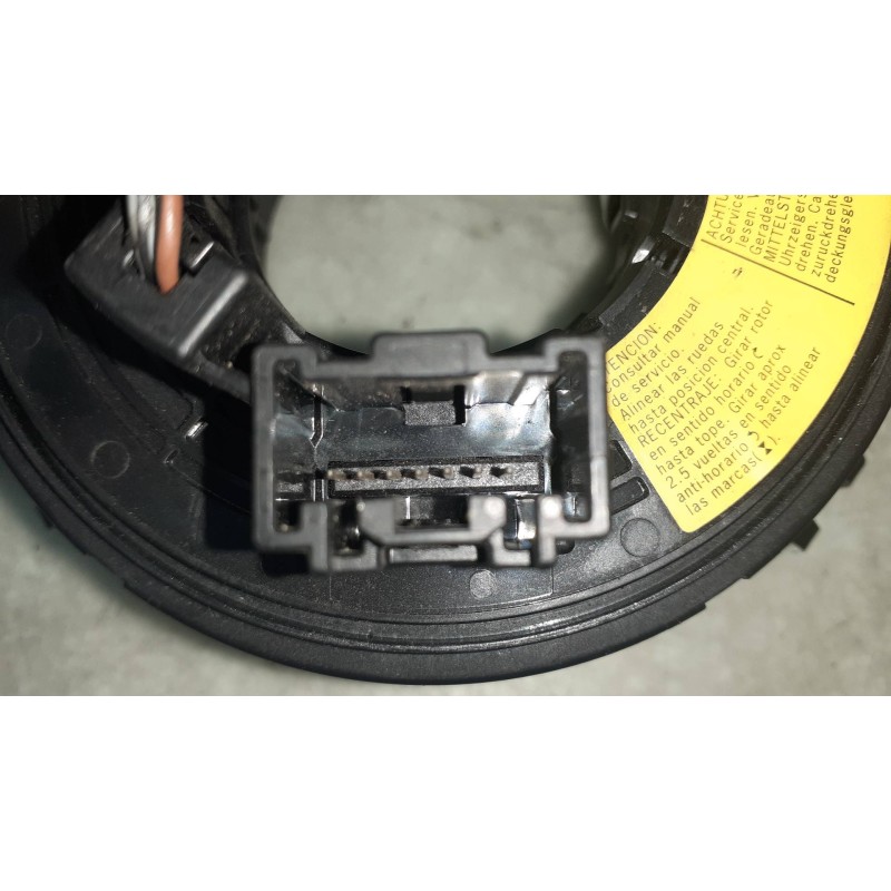 Recambio de anillo airbag para ford fiesta (ccn) black edition referencia OEM IAM 8A6T14A664AD 8A6T14A664 CONECTOR 7 PINES