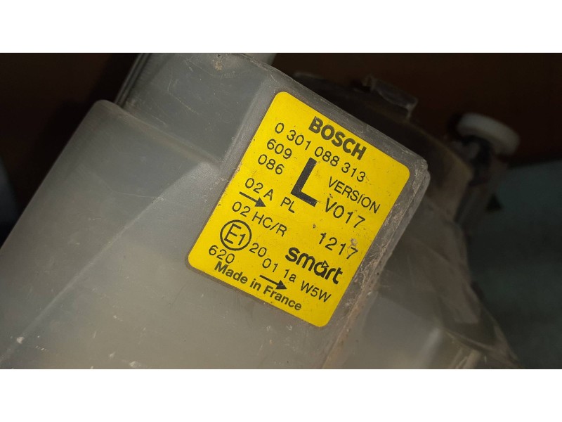Recambio de faro izquierdo para smart coupe edition silverstyle referencia OEM IAM 0301088313  BOSCH