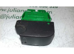 Recambio de mando elevalunas delantero izquierdo para peugeot 107 urban referencia OEM IAM 646100HC1CA  
