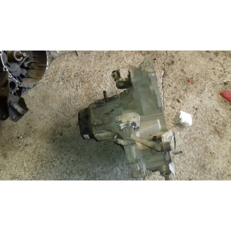 Recambio de caja cambios para mazda 323 berl. f/s (bj) 2.0 td f comfort referencia OEM IAM RF4F  