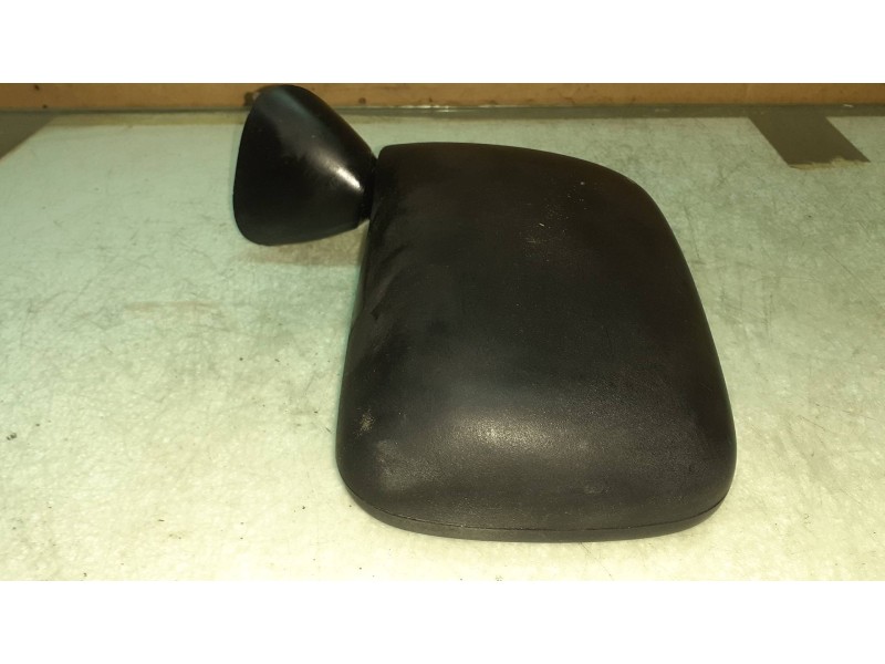 Recambio de retrovisor izquierdo para ford fiesta berl./express referencia OEM IAM 006287  MANUAL