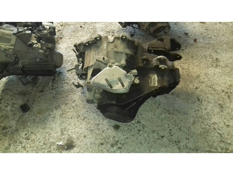 Recambio de caja cambios para volvo s40 berlina 1.8 evolution referencia OEM IAM T101173  