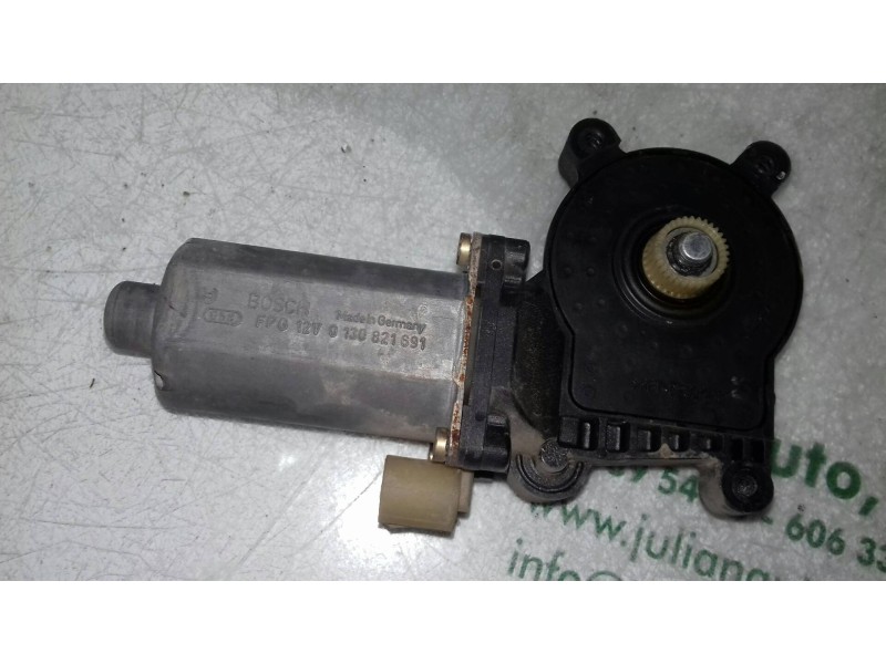 Recambio de motor elevalunas delantero derecho para renault clio ii fase i (b/cbo) 1.9 d referencia OEM IAM 0130821691  2 PINES