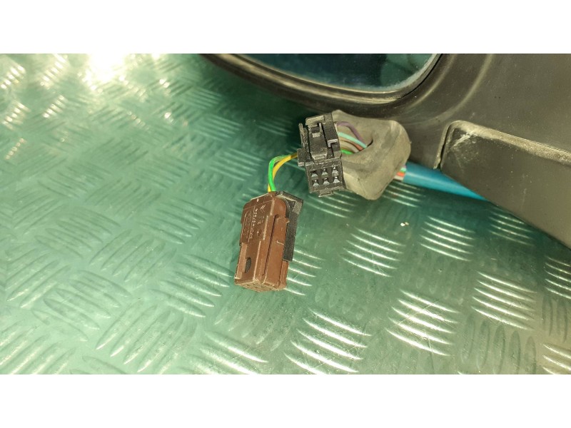 Recambio de retrovisor izquierdo para citroen c5 berlina sx (e) referencia OEM IAM 6100060194 0104014 ELECTRICO