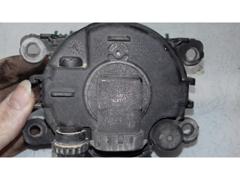 Recambio de faro antiniebla izquierdo para renault megane ii berlina 3p luxe privilege referencia OEM IAM 8200074008 89202503 