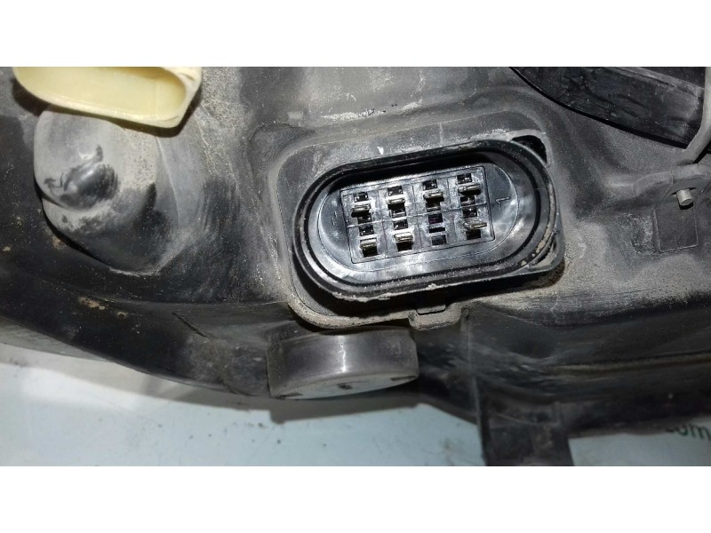 Recambio de faro izquierdo para seat cordoba berlina (6k2) stella referencia OEM IAM   