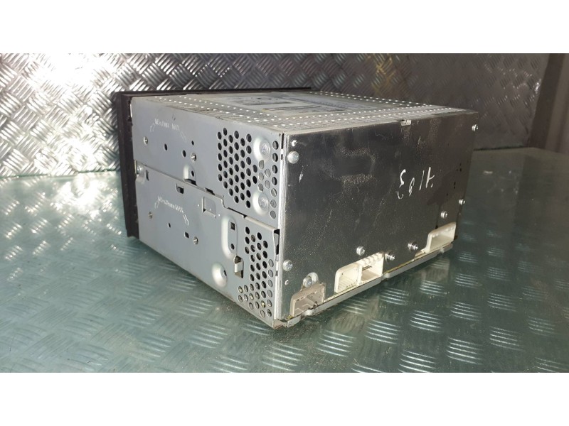 Recambio de sistema audio / radio cd para nissan x-trail (t31) se referencia OEM IAM 28185JH120 BO3104 PP2805T