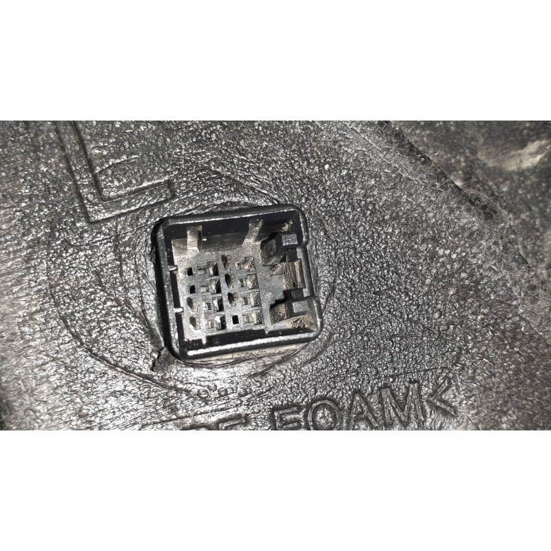 Recambio de retrovisor izquierdo para hyundai tucson (jm) 2.0 crdi comfort referencia OEM IAM 012268  ELECTRICO