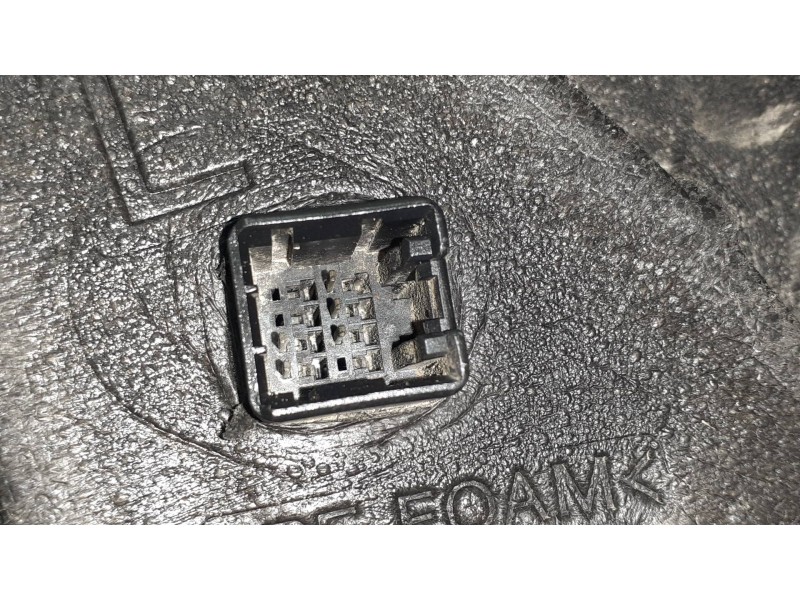 Recambio de retrovisor izquierdo para hyundai tucson (jm) 2.0 crdi comfort referencia OEM IAM 012268  ELECTRICO