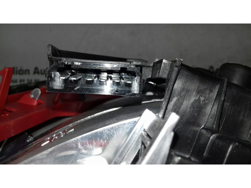 Recambio de piloto trasero izquierdo para audi a4 berlina (b5) 1.8 referencia OEM IAM   