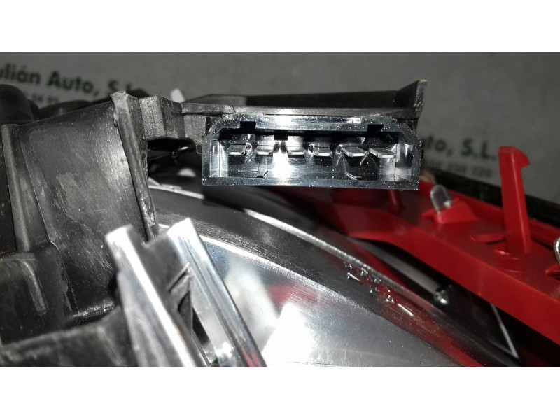 Recambio de piloto trasero derecho para audi a4 berlina (b5) 1.8 referencia OEM IAM   