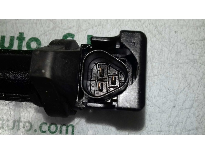 Recambio de bobina encendido para bmw serie 1 berlina (e81/e87) 118i referencia OEM IAM 12137551260  3 PINES
