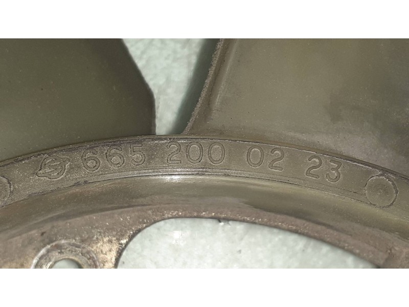 Recambio de ventilador viscoso motor para ssangyong kyron 200 xdi premium 4wd referencia OEM IAM 6652000223  