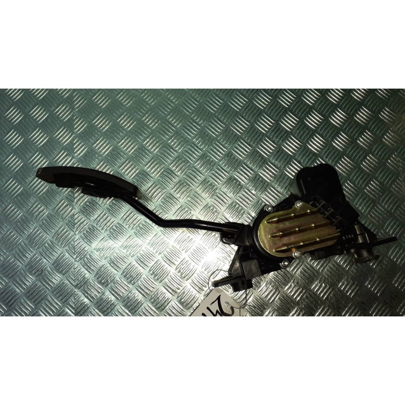Recambio de potenciometro pedal para mitsubishi grandis (na0w) 2.0 di-d inform referencia OEM IAM APM30005  57120078
