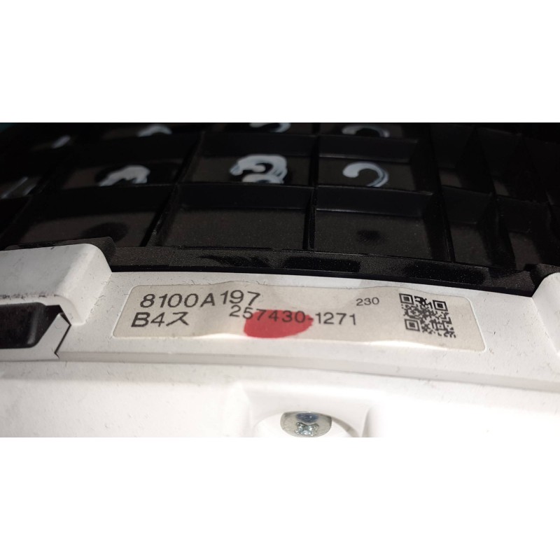 Recambio de cuadro instrumentos para mitsubishi grandis (na0w) 2.0 di-d inform referencia OEM IAM 2574301271  8100A197