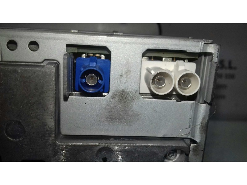 Recambio de sistema audio / radio cd para seat leon (1p1) style ecomotive referencia OEM IAM 5P0035191C RNS310 NAVEGADOR