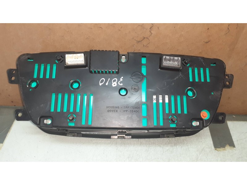 Recambio de cuadro instrumentos para ssangyong kyron 200 xdi premium 4wd referencia OEM IAM 8021009050  
