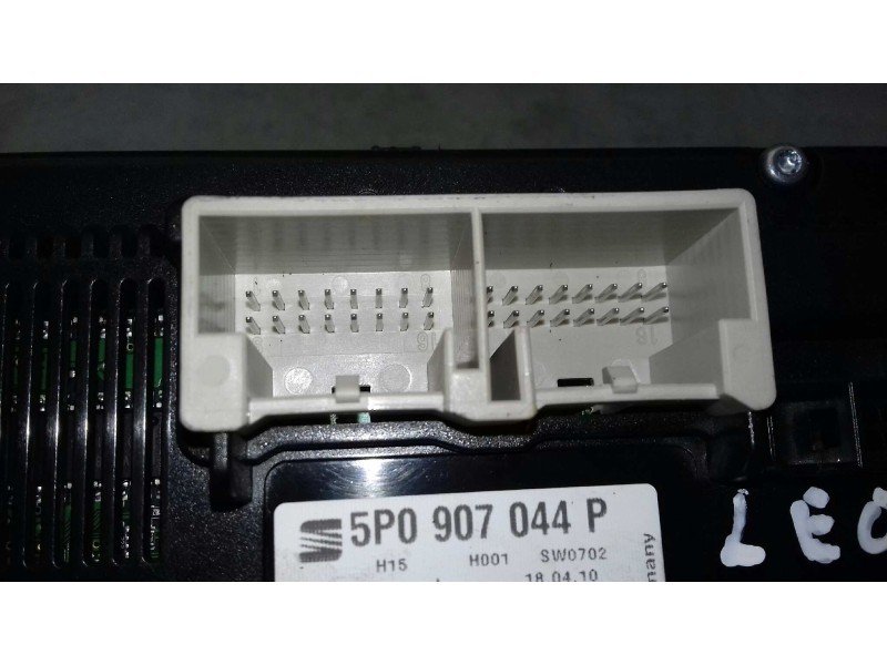 Recambio de mando climatizador para seat leon (1p1) style ecomotive referencia OEM IAM 5P0907044P 5HB01017010 BHTC