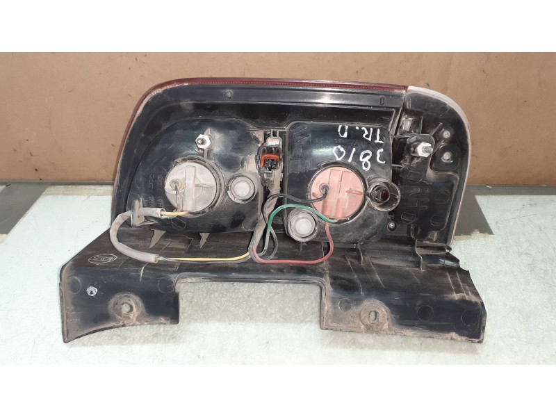 Recambio de piloto trasero derecho para ssangyong kyron 200 xdi premium 4wd referencia OEM IAM 83602090  EXT ALETA