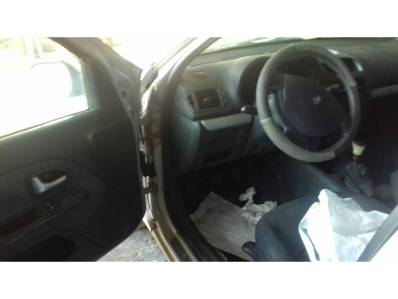 renault clio ii fase ii (b/cb0) del año 2003