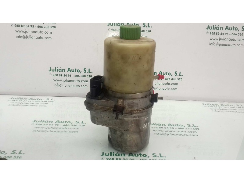 Recambio de bomba servodireccion para audi a1 (8x) attraction referencia OEM IAM 6R0423156B 6R1423051AN TRW
