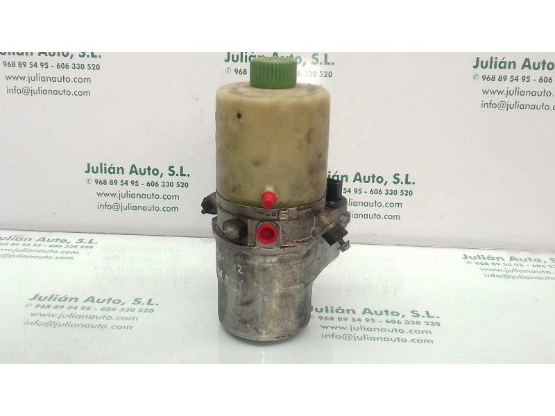 Recambio de bomba servodireccion para audi a1 (8x) attraction referencia OEM IAM 6R0423156B 6R1423051AN TRW