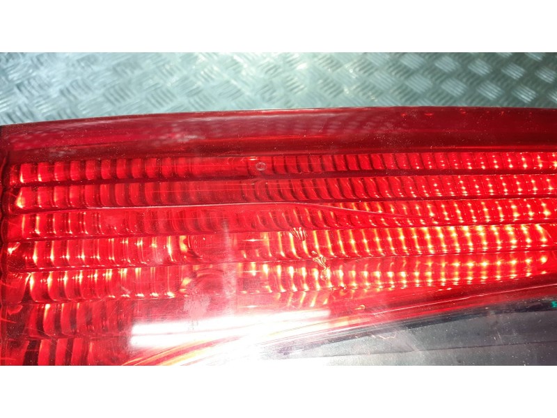 Recambio de piloto trasero izquierdo interior para citroen c5 berlina sx (e) referencia OEM IAM 89032711X31  