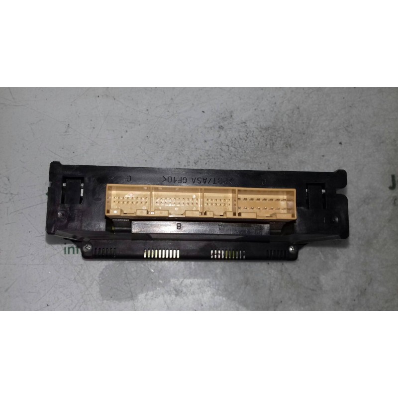 Recambio de mando calefaccion / aire acondicionado para audi a4 berlina (b5) 1.8 referencia OEM IAM 8L0820043B 5HB00760800 HELLA